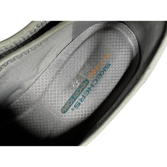 Skechers Women's Casual Breathe-Easy-A-Look Mary Jane Flat Size 11 Gray - Picture 6 of 14